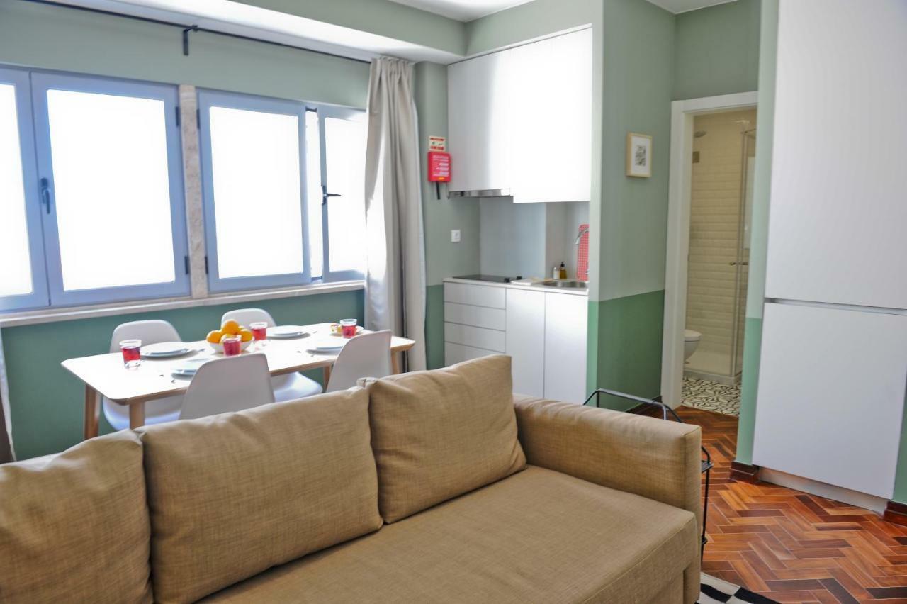 Pop The Cork In Lisbon By Misha'S Place 5B ภายนอก รูปภาพ